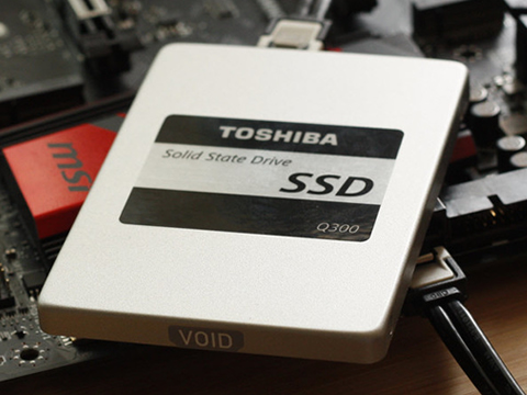 东芝 q300系列 120gb固态硬盘!