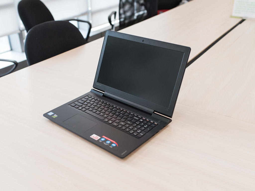 联想 小新700电竞版(i5 6300hq/8gb/128gb 500gb/4g独显)