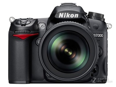 ῵ D7000׻(18-200mm)