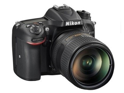 ῵ D7200׻18-200 VR II